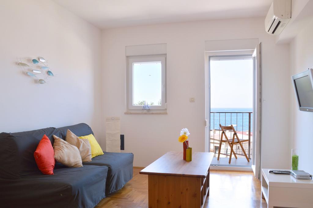 Apartment Sunset Colours أوماغ الغرفة الصورة